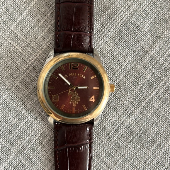 Watch Bundle - Picture 2 of 6